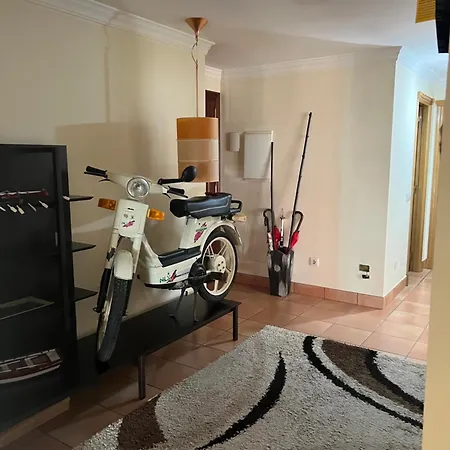 Piso Do Ardeiro Διαμέρισμα Noia
